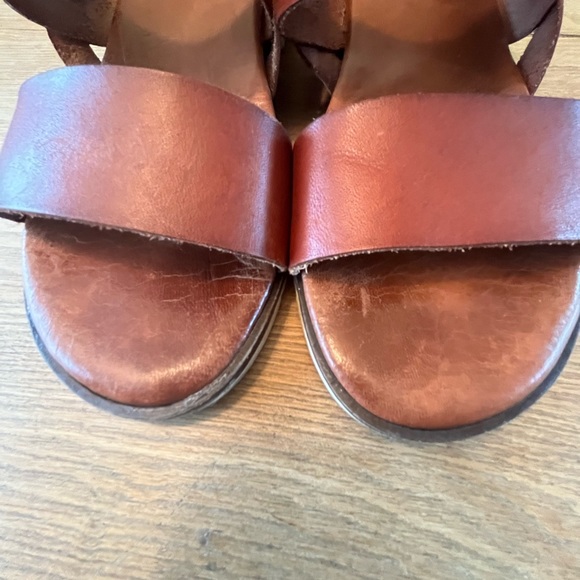 Bertucci leather made on Spain size 40 - Picture 2 of 6